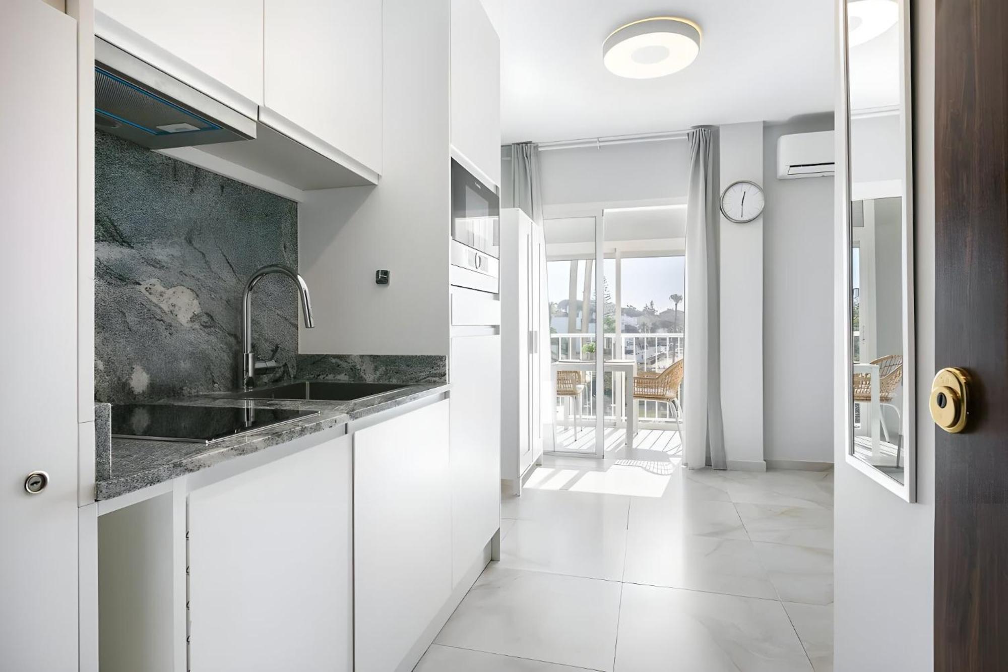 @Seafront Apartment Sitio de Calahonda Luaran gambar